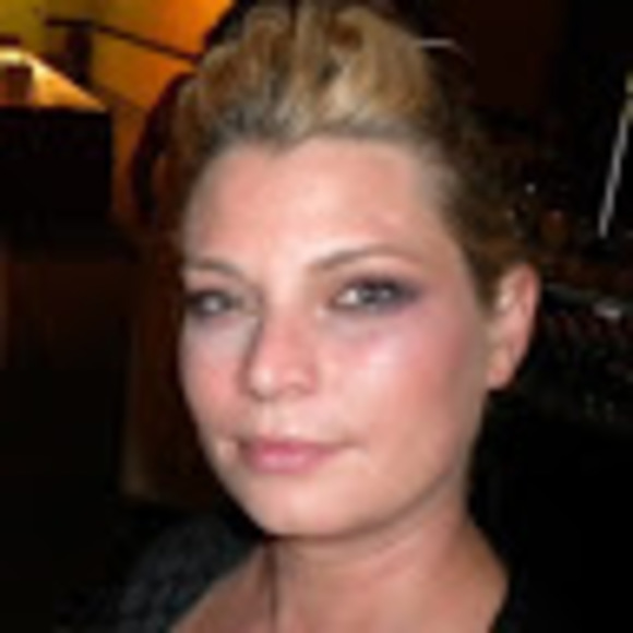 Meet your Posher, Amber - Picture 1 of 1